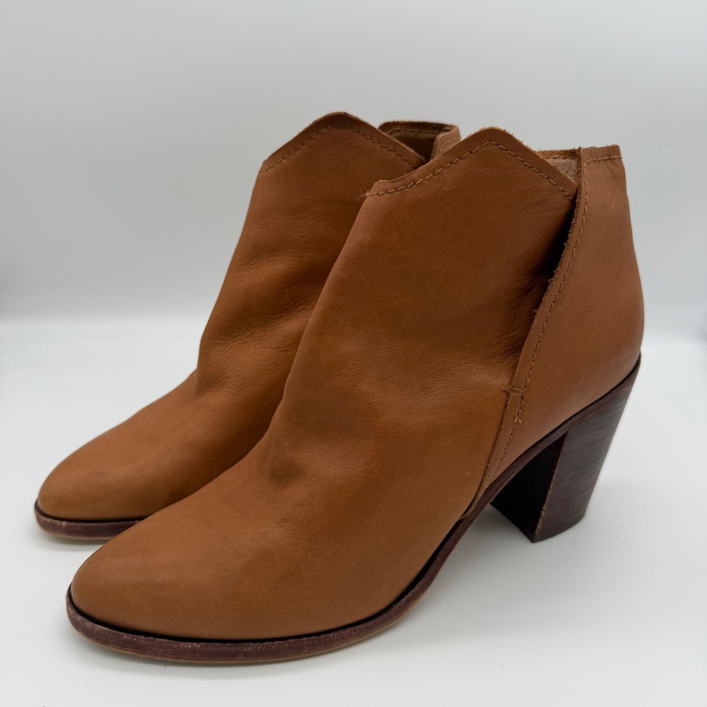 Dolce Vita Women 11 Tan Leather Pointed Toe Block Heel Ankle Booties